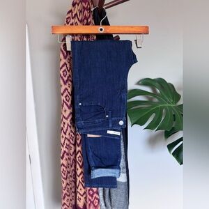 Levi's Dark Indigo Women's Skinny Jeans